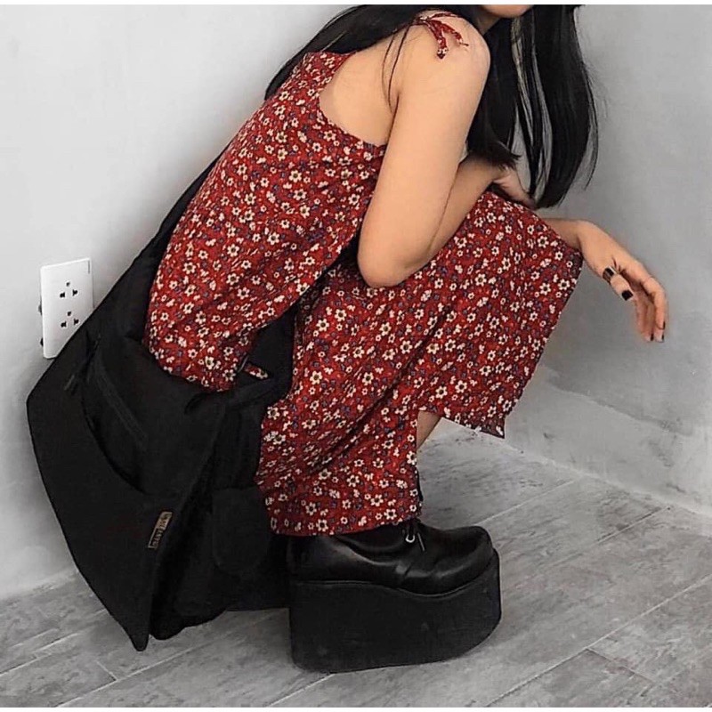 Váy Hai Dây Hoa Nhí Vintage 🍉 Váy hai dây dáng suông hoa nhí 🍉váy 2 dây suông 2 màu đen, đỏ mix họa tiết hoa cực xinhhhh | BigBuy360 - bigbuy360.vn