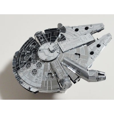 Mô Hình Lắp Ráp 3D Kim Loại Phi Thuyền Millennium Falcon Star Wars [ Chưa Lắp ]