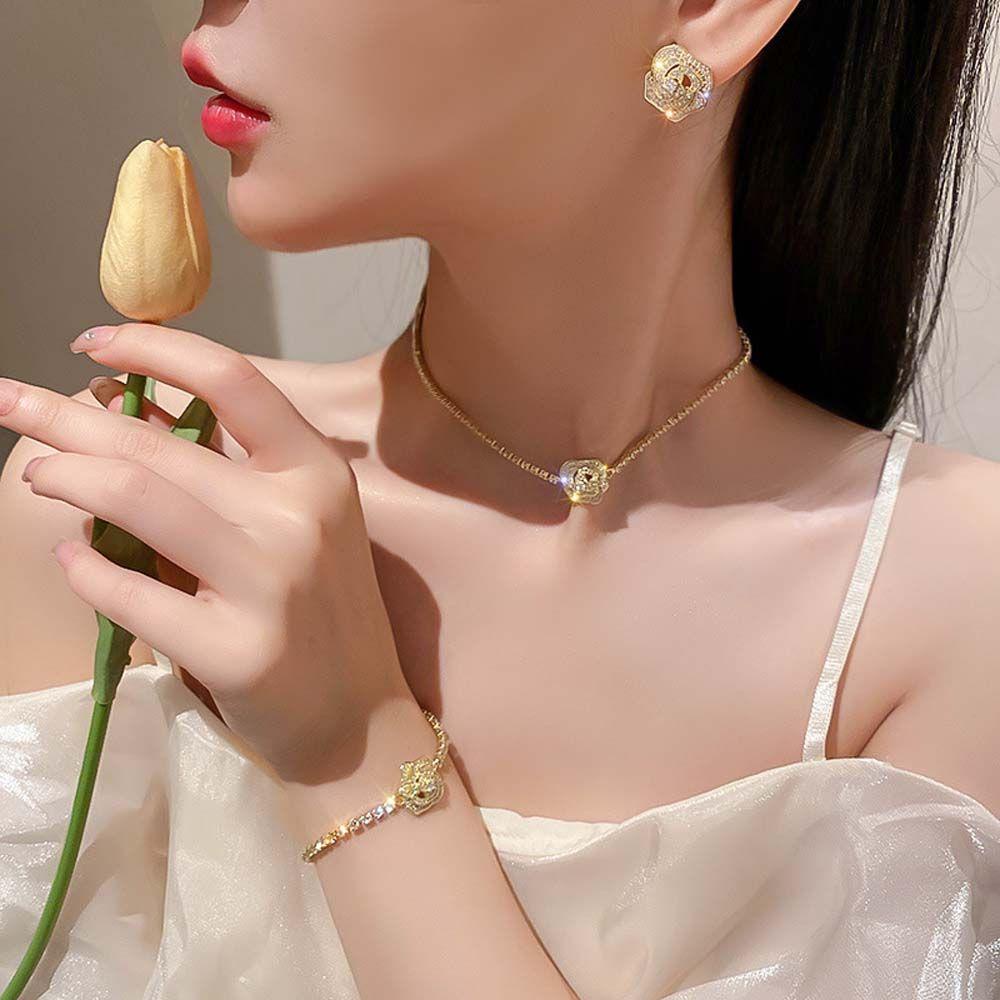 Bông Tai Hợp Kim Hình Hoa Trà Phong Cách Hàn Quốc Cho Nữ