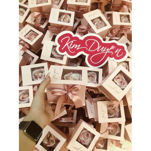 Hộp đựng son kem dài _nước hoa chiết 0973163558.