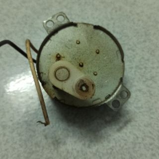 Motor giảm tốc 220v
