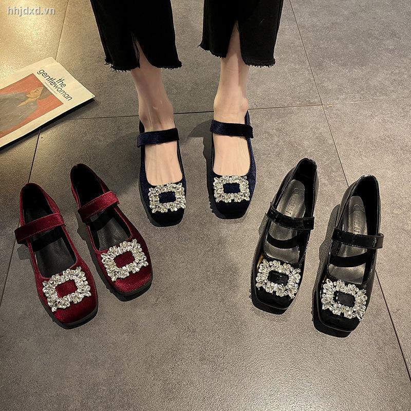 Giày mũi vuông đính đá phong cách retro thời trang mùa đông 2022 dành cho nữ