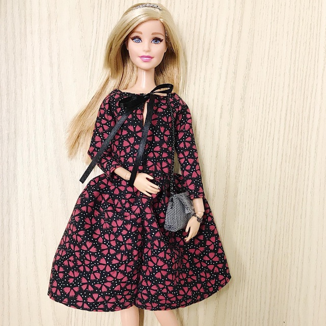 Quần áo barbie