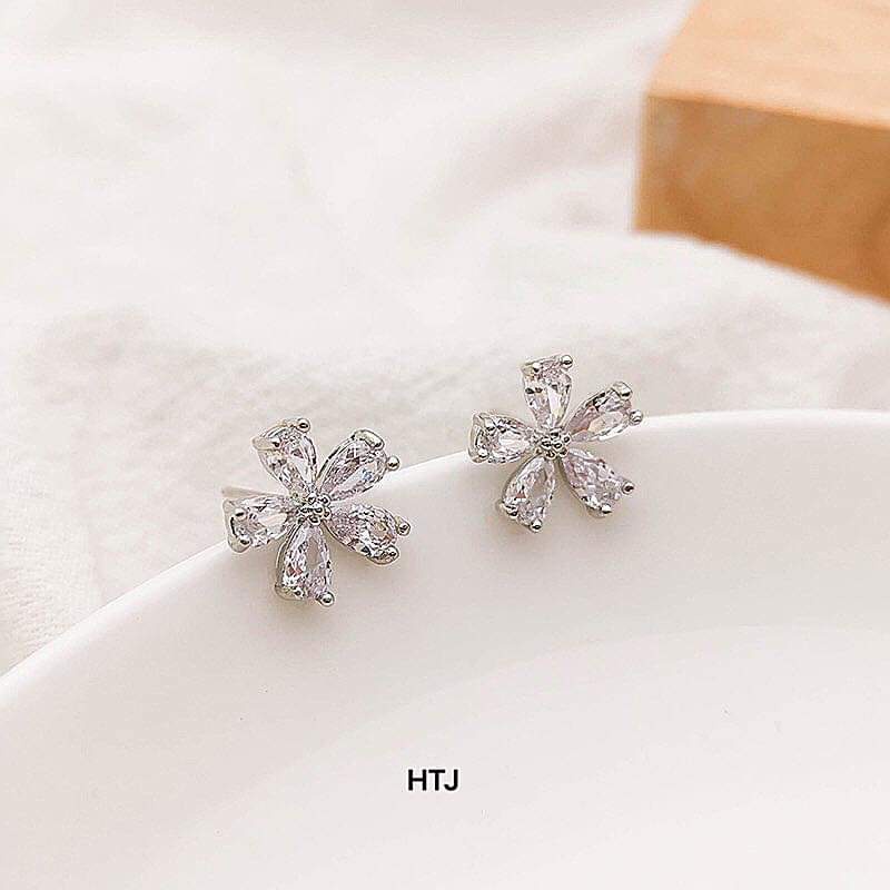 Khuyên tai bạc khuyen tai hoa nhỏ nạm đá trắng xinh xắn