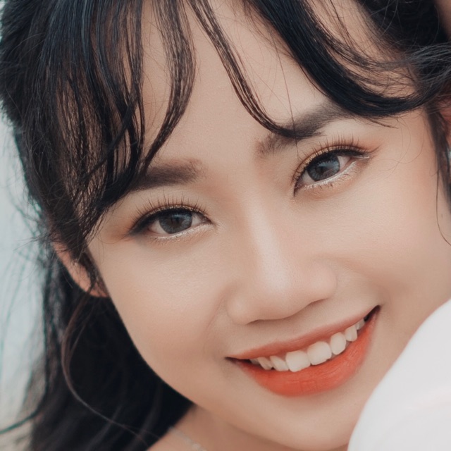 LENS 1 NGÀY HÀN QUỐC - CLALEN IRIS - ALICIA BROWN - SUZY GRAY