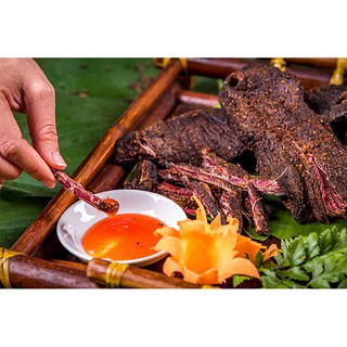 Trâu gác bếp đặc sản Tây Bắc - Thơm ngon bá cháy Gói 500g (Tặng kèm chẩm chéo)