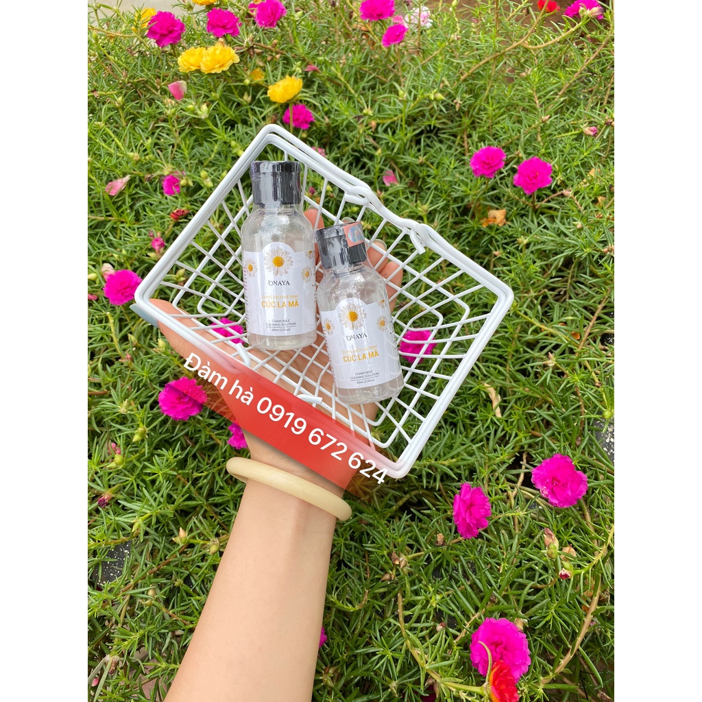 Xịt khoáng vùng kín onaya chai 60ml Minaral Spray Lovely sẵn