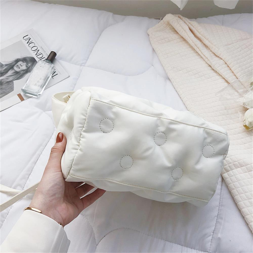 Túi Xách Hình Vuông Màu Xanh Lá Thời Trang Hiệu MIHAN1