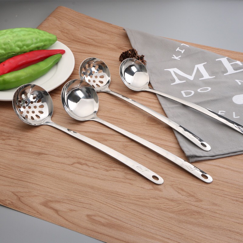 Đồ gia dụng vá lỗ và vá đặc inox nấu canh tiện lợi