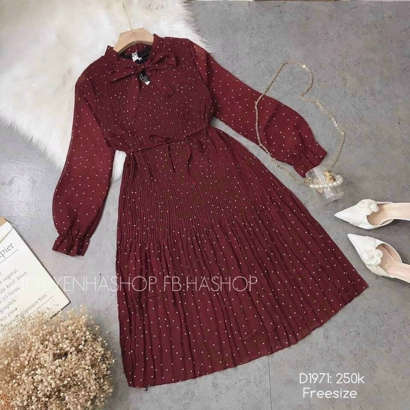 Váy bầu voan dập ly dáng dài rộng