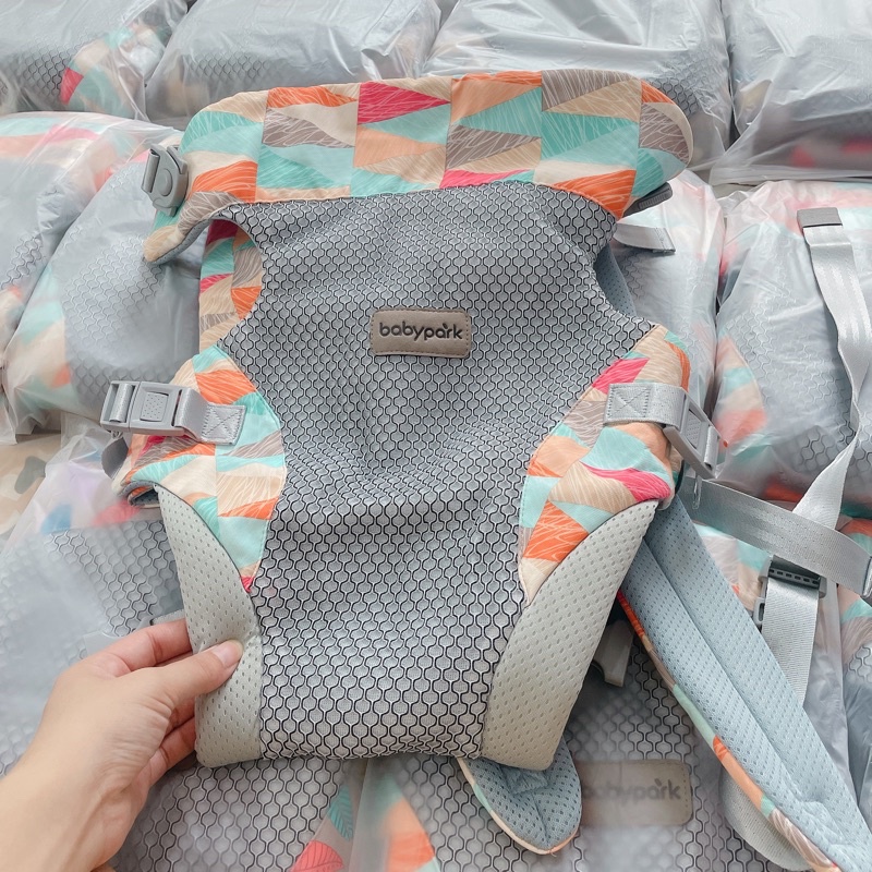 Địu 4 tư thế Babypark thoáng khí trợ lực hoạ tiết thời trang