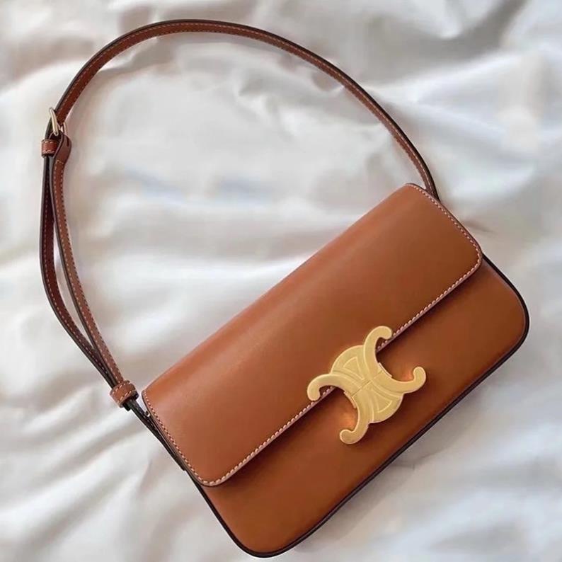 0308# Túi Khoá Vàng Chữ C fullbox