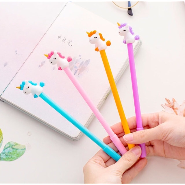 Bút bi nước ngựa 1 sừng 9