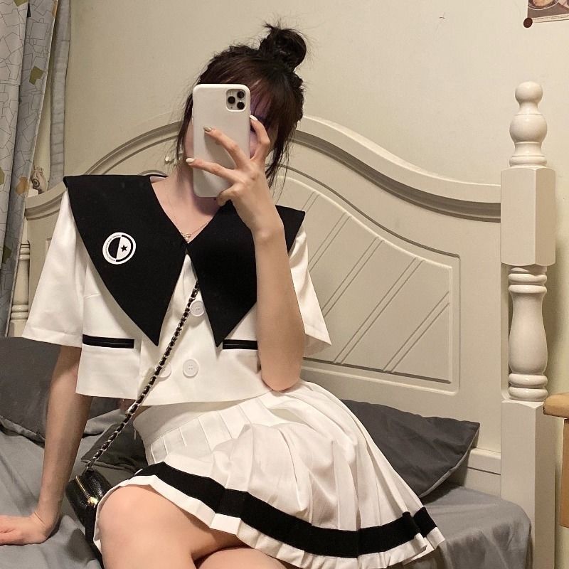 Set Áo Sơ Mi Và Chân Váy Phong Cách Hàn Quốc Dành Cho Nữ