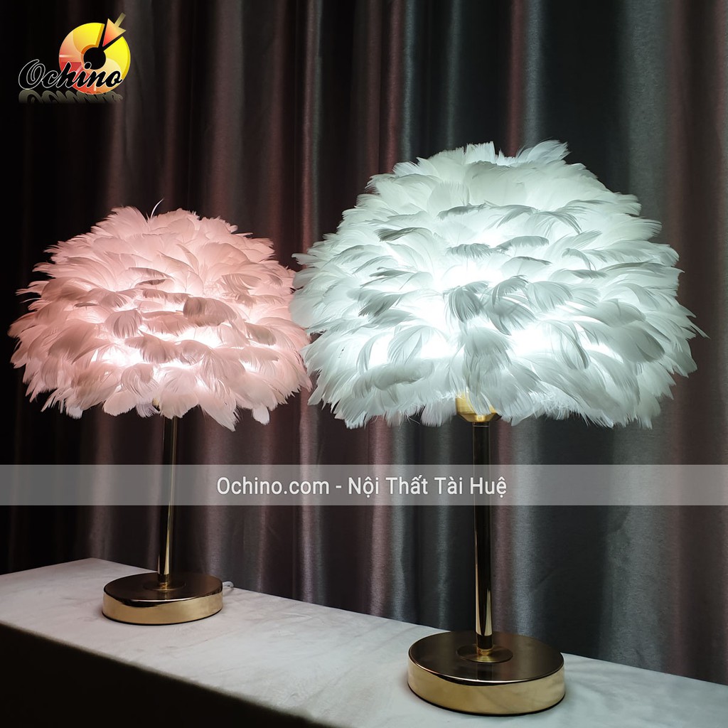 Đèn lông Vũ trang trí Hình Mây cao cấp chân inox mạ vàng sang chảnh.