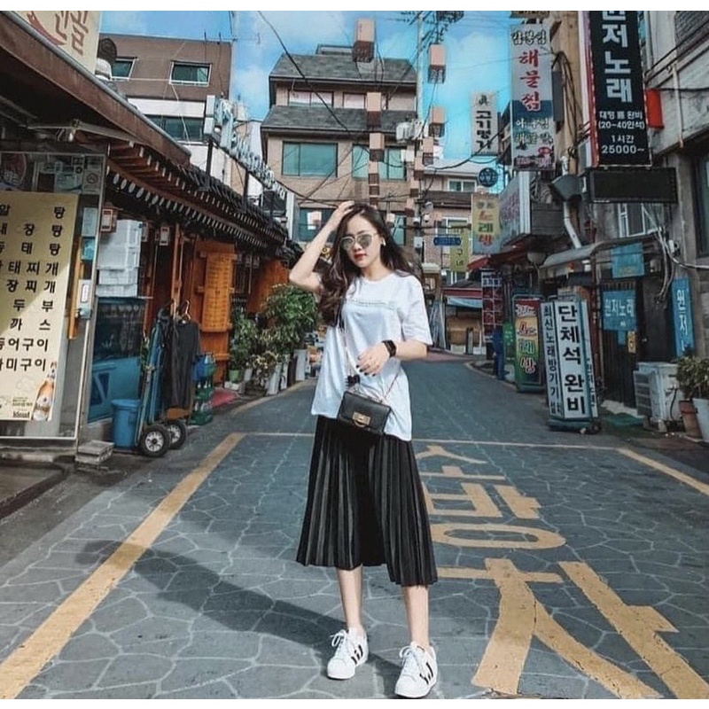 Chân Váy Xếp Li Đen Cạp Thun