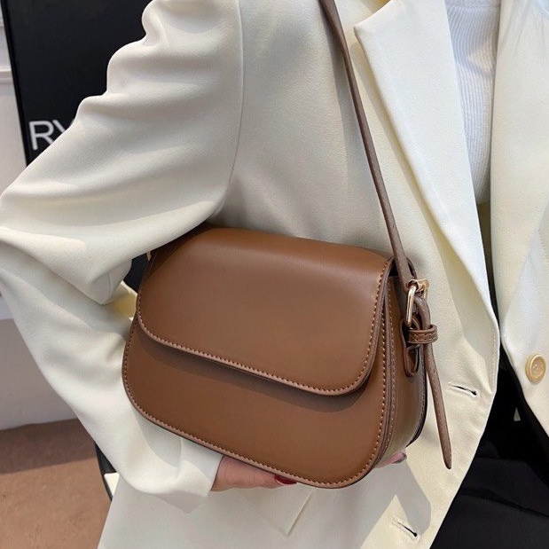 Túi xách kẹp nách nữ đeo vai đeo chéo basic thời trang dễ thương cao cấp da dây xích DIOMI