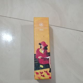 Kem dưỡng da tay hương hoa hồng Think Nature Forum Seasons Hand Cream Rose