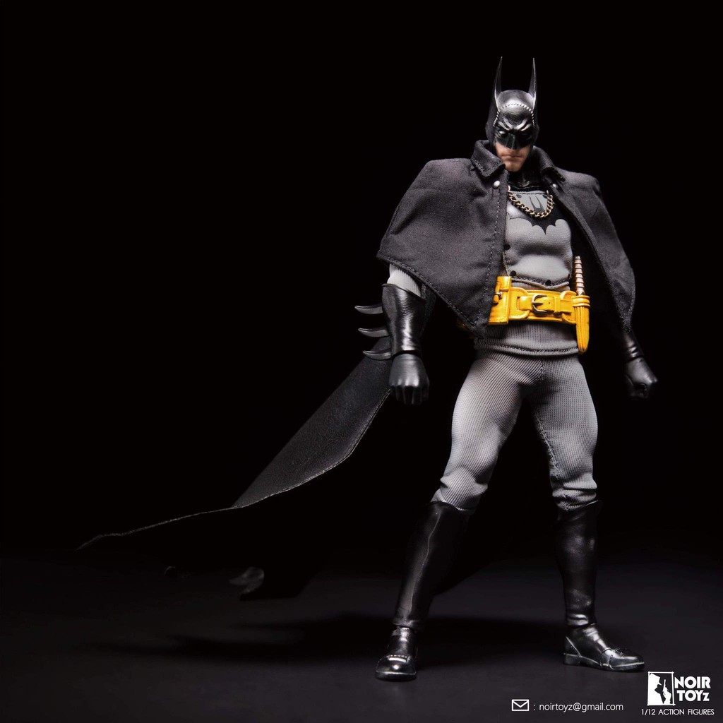 (CÓ SẴN) MÔ HÌNH CHÍNH HÃNG NOIR TOYS BATMAN GOTHAM BY GASLIGHT