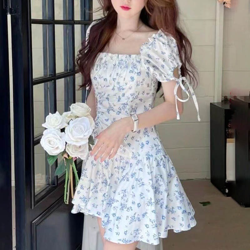 Đầm Hoa Tay Phồng Ngắn Cổ Vuông Dáng Ôm Thời Trang Mùa Xuân Thanh Lịch Cho Nữ