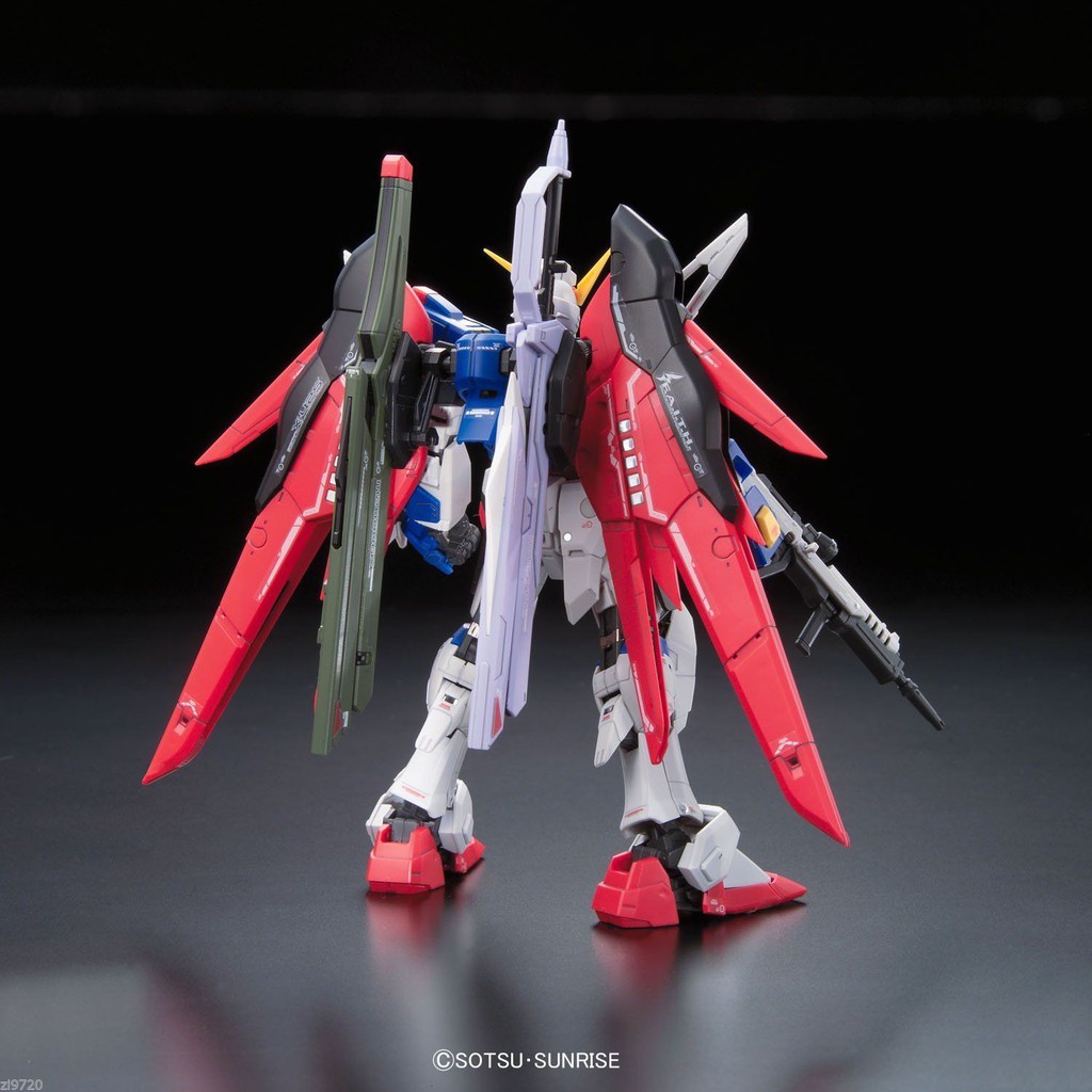 Mô Hình Lắp Ráp Gundam RG 11 Destiny Gundam Tỉ Lệ 1/144 Đồ chơi Lắp Ráp Gundam Bandai Chính Hãng Nhật Bản