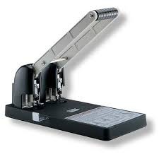 Bấm lỗ W.Trio 952 (150 tờ)