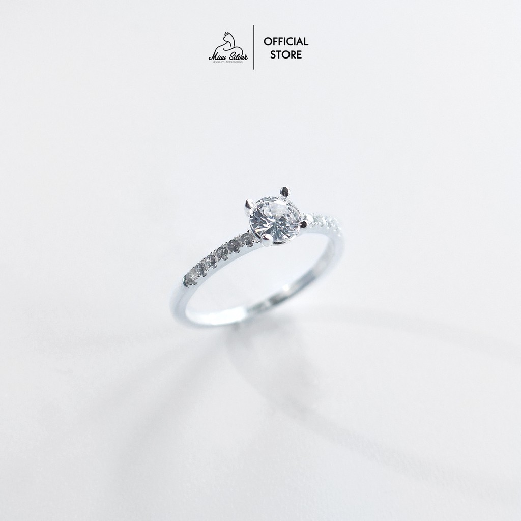 Nhẫn bạc Miuu Silver, nhẫn nữ đính đá 4 trấu viền đá vuông
