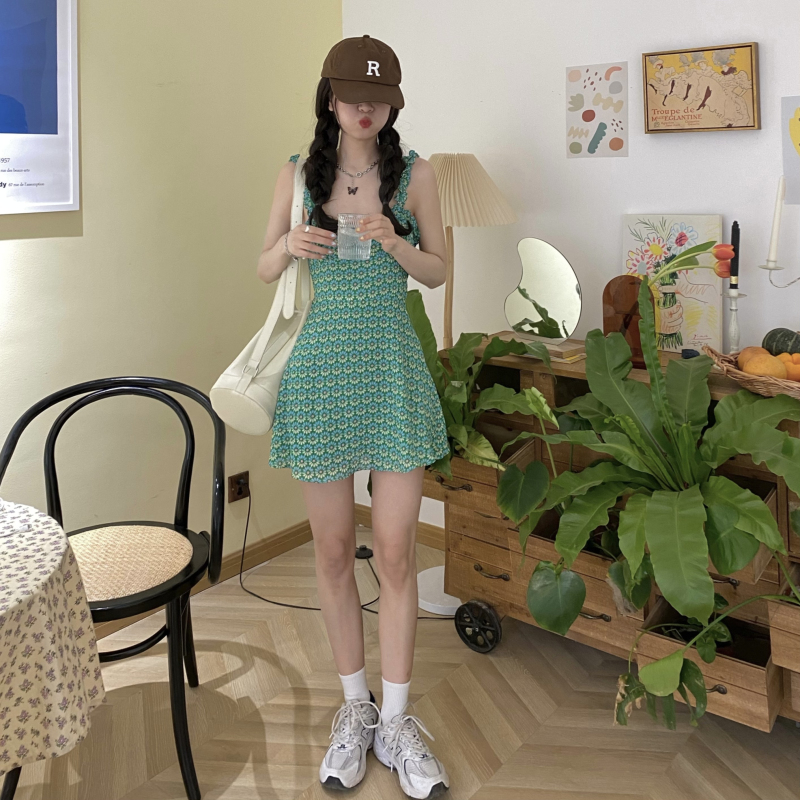 Đầm Hoa Hai Dây Phong Cách Retro Xinh Xắn Cho Nữ | BigBuy360 - bigbuy360.vn