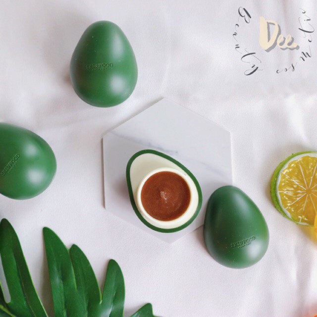 Tẩy tế bào chết môi chiết xuất Bơ Skinfood Avocado &amp; Sugar Lip Scrub