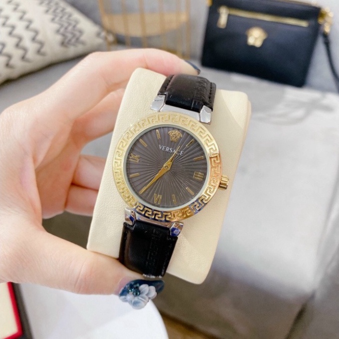 Đồng hồ nữ Versace dây da mã Vs1893 tinh tế sang trọng lôi cuốn | BigBuy360 - bigbuy360.vn