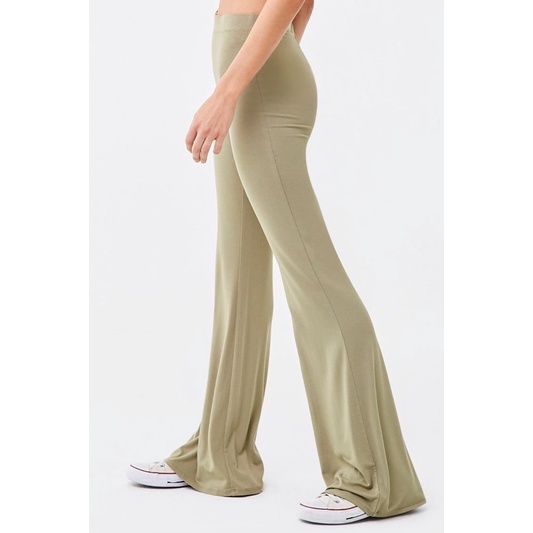 Quần loe thun f21 dư xịn -