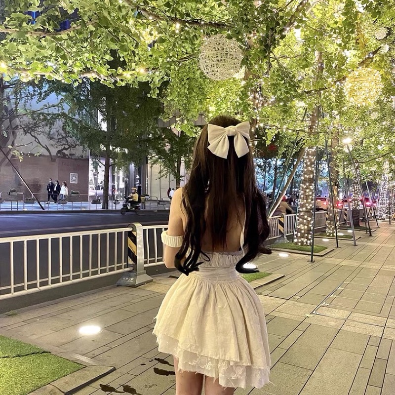 VÁY TẦNG CHÉO KHUYÊN TAY NGỌC NỮ