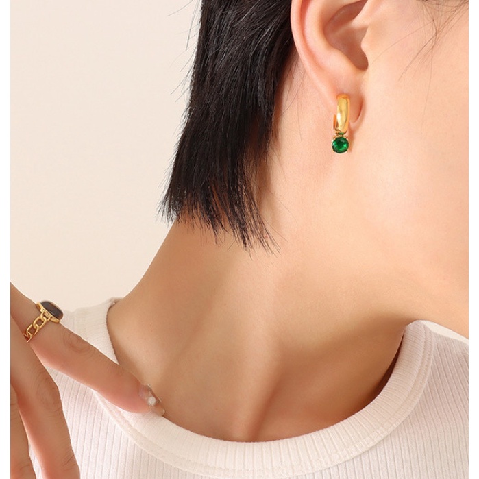 Bông Tai Nữ 1 Bên Ngọc Trai Nhân Tạo 1 Bên Đá Nhân Tạo Titan Ko Han Rỉ TT 4357