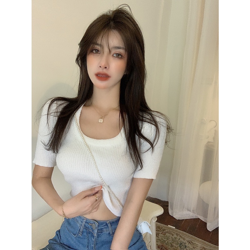 QADCOL  Áo Thun Croptop Tay Ngắn Cổ Chữ U Eo Cao Thời Trang Cho Nữ