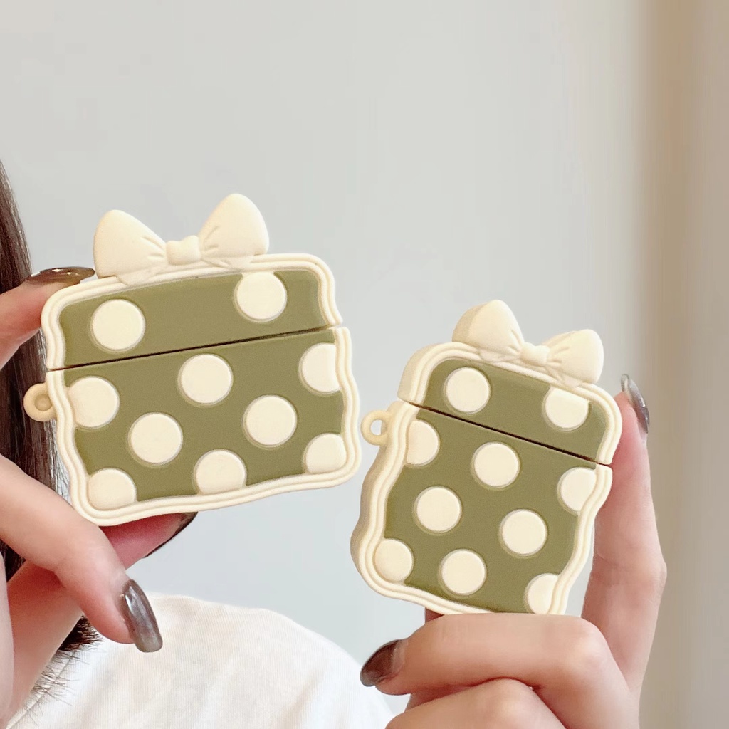 Vỏ Bảo Vệ Hộp Sạc Tai Nghe airpods Pro 1 / 2 / 3 Bằng Silicon Họa Tiết Chấm Bi Màu Xanh matcha Hoạt Hình Dễ Thương