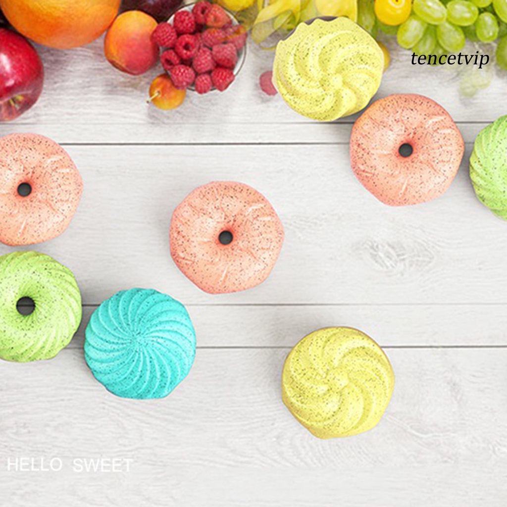 Bộ 4 hộp vệ sinh không khí hình bánh donut lâu trôi