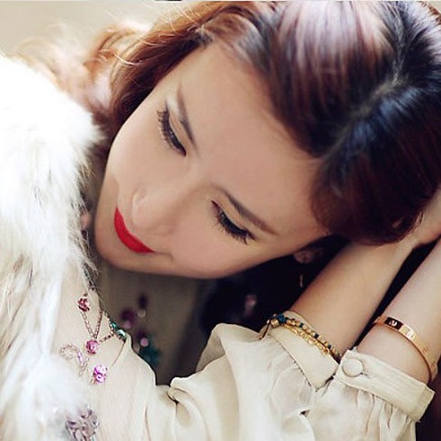 Lắc tay nữ kiểu hàn quốc