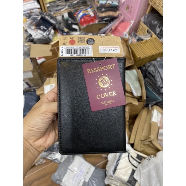 Ví đựng pasport nam hàng hiệu Pullbear