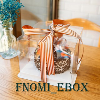 Hộp bánh kem nhựa trong suốt size 22 cao 17cm ( không bao gồm ruyban )
