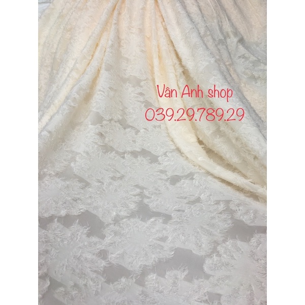 Vải organza Hoa xinh màu be