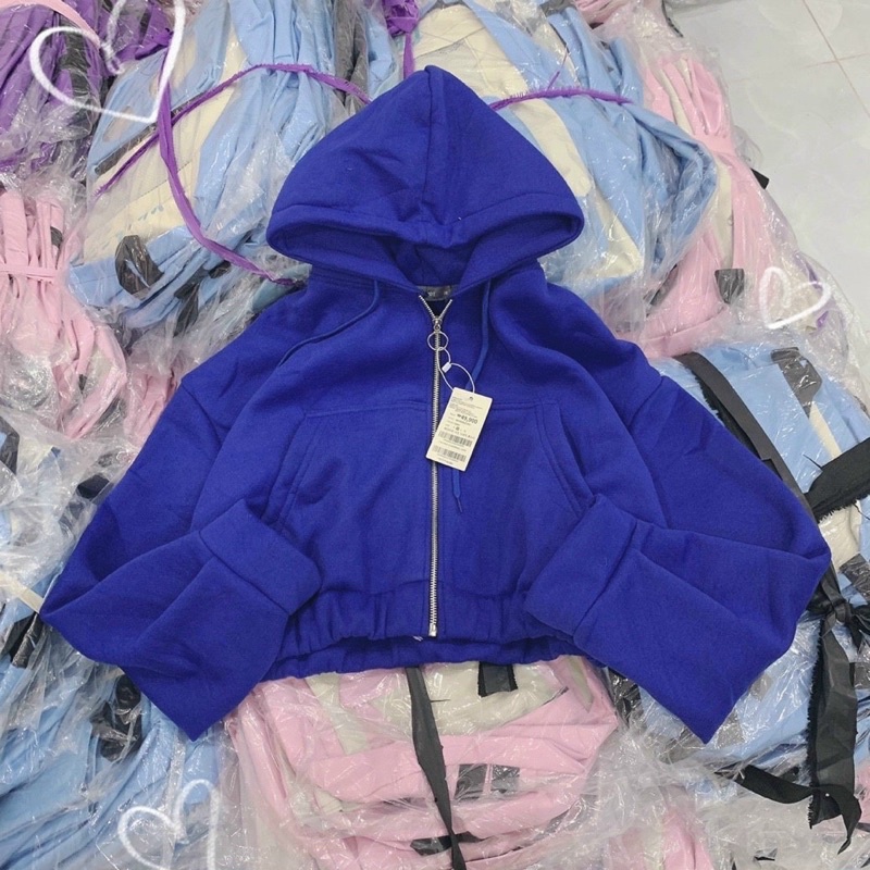 [Mã SKAMFSW175 giảm 10K đơn 50K] Khoác nỉ ngoại Tay phồng Croptop(10)
