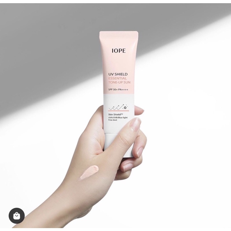 Kem chống nắng nâng tone UV Shield Esential Tone-Up Sun SPF 50+PA++++