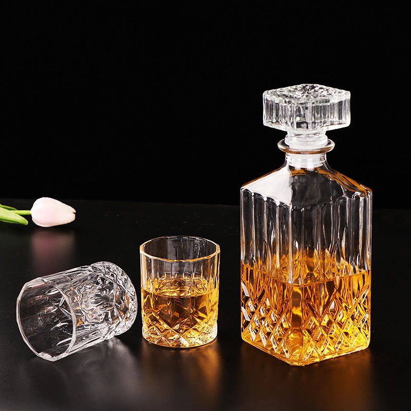 Chai thủy tinh 950ml - mã số 02