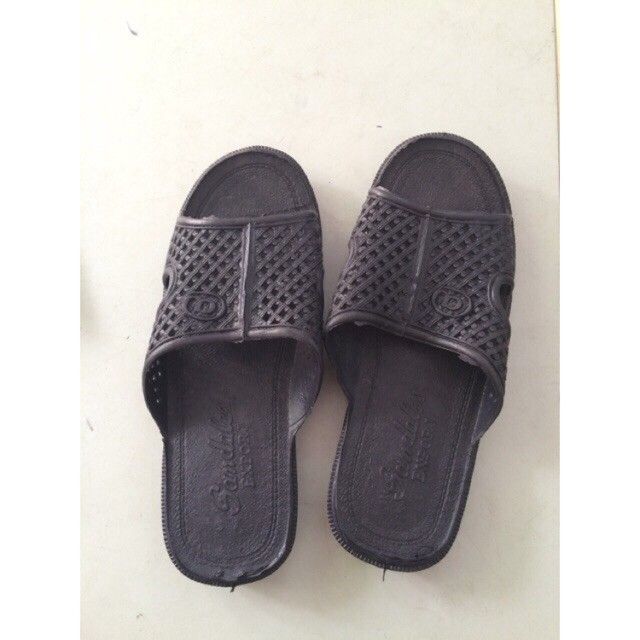 Dép tổ ong đen(đủ zise)