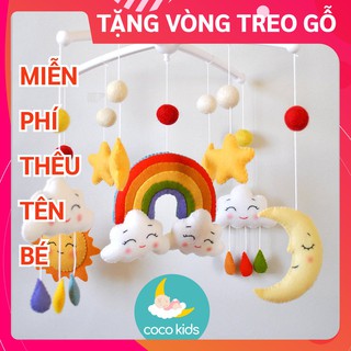 [TẶNG BẢNG TÊN BÉ & VÒNG TREO] Đồ chơi treo nôi cho bé kích thích thị giác, treo nôi có nhạc tự xoay CẦU VỒNG 1