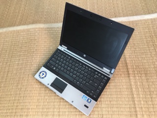Laptop HP 8440p i5 thời trang