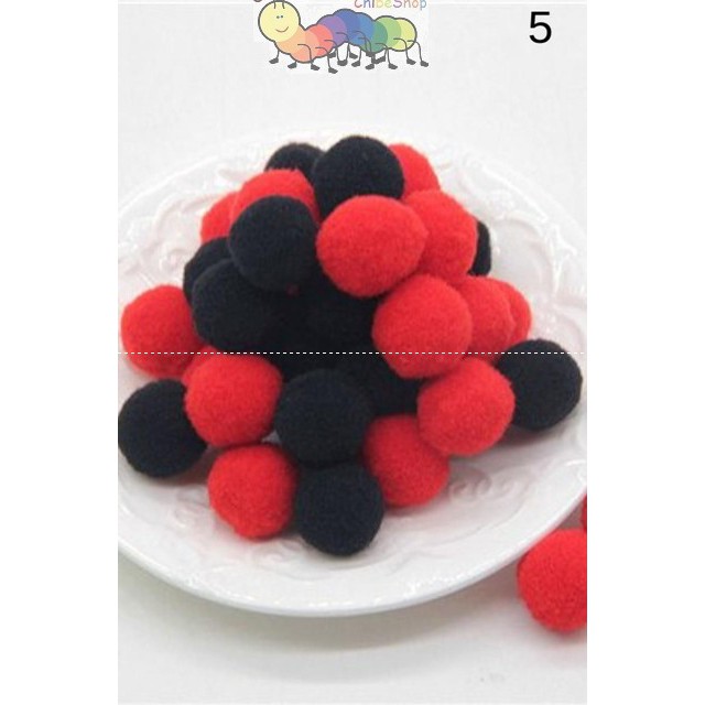 Pompom, quả bông tròn màu trắng, màu đen, màu đỏ đường kính 2,5cm kích thích thị giác trẻ sơ sinh