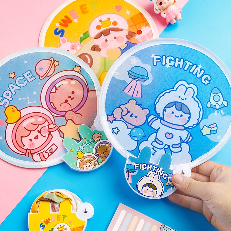 Quạt Cầm Tay Mini Có Thể Gập Lại Hoạ Tiết Hoạt Hình Dễ Thương