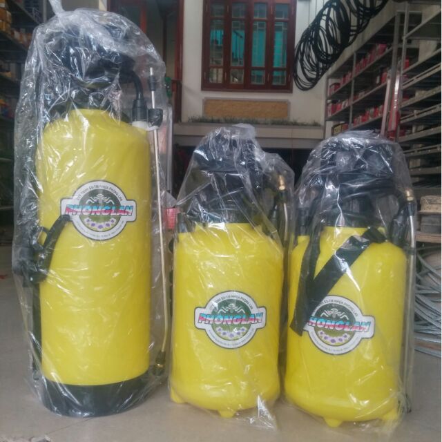 Bình phun thuốc muỗi và tưới cây