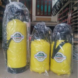 Bình phun thuốc muỗi và tưới cây